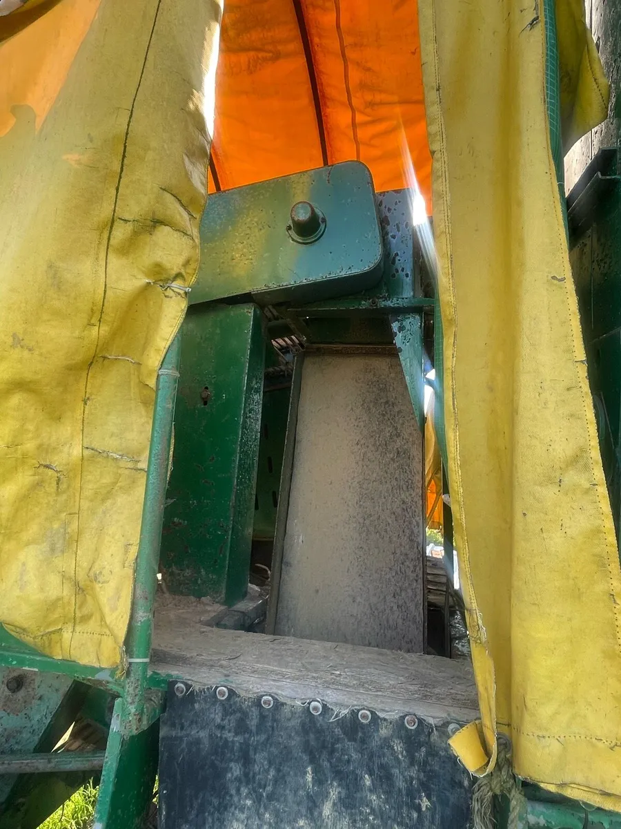 Potato harvester - Image 3