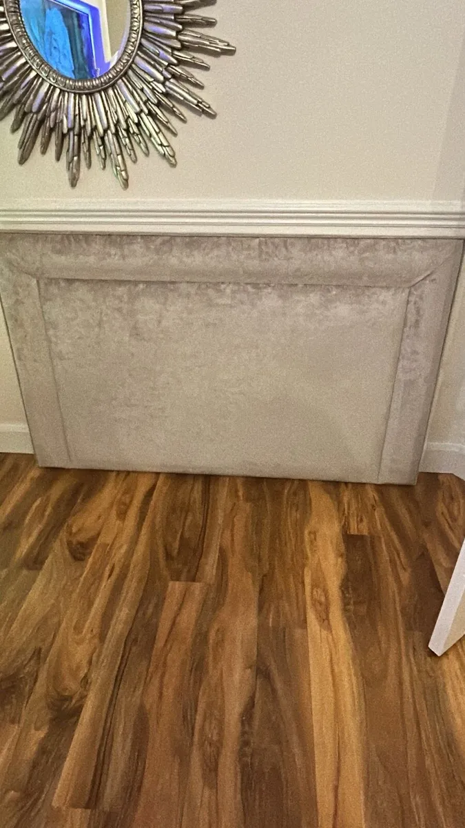 Headboard - Image 1