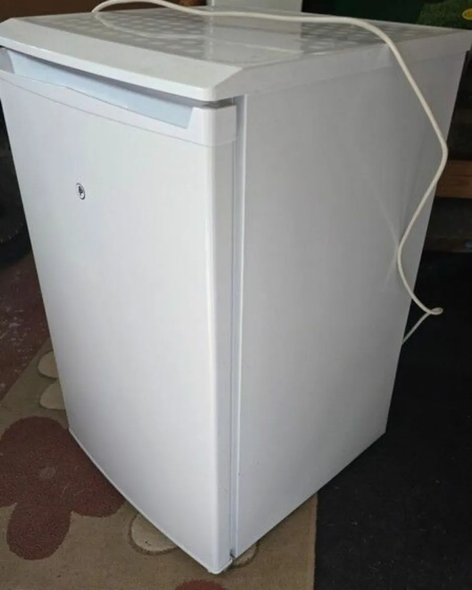 POWERPOINT Undercounter Fridge with Icebox - White - Image 3