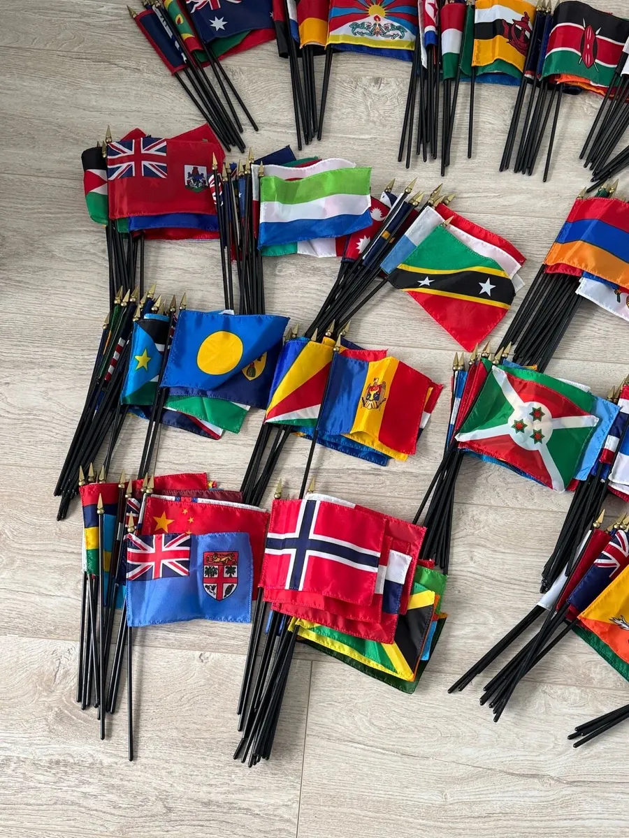 226 Different Country Stick Flags - Image 2