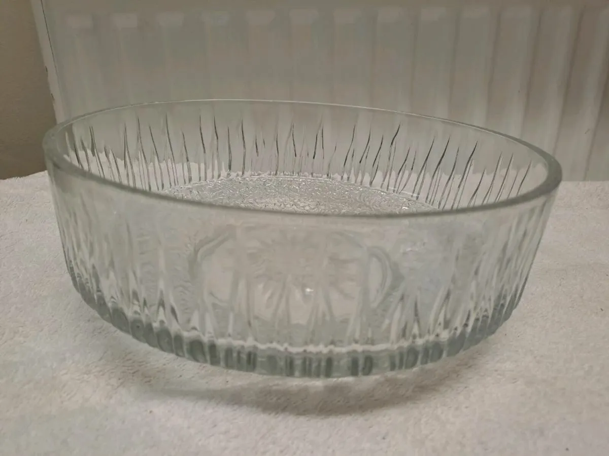 Vintage glass trifle bowl - Image 3