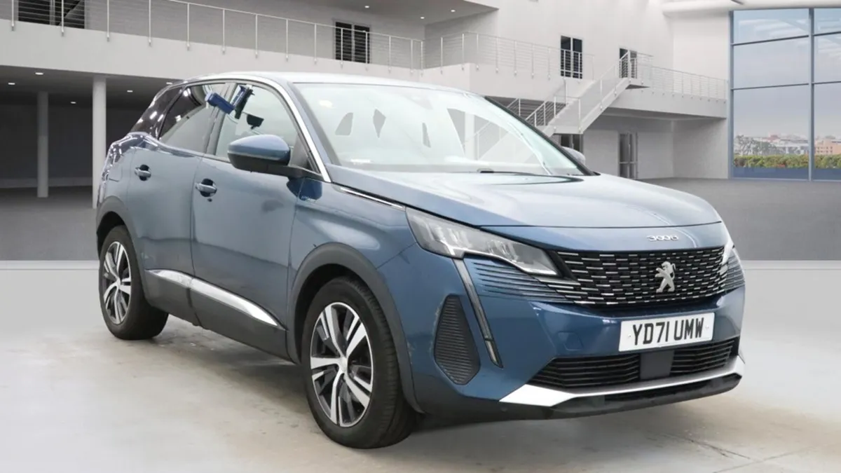 Peugeot 3008 2021 1.6 automatic - Image 1