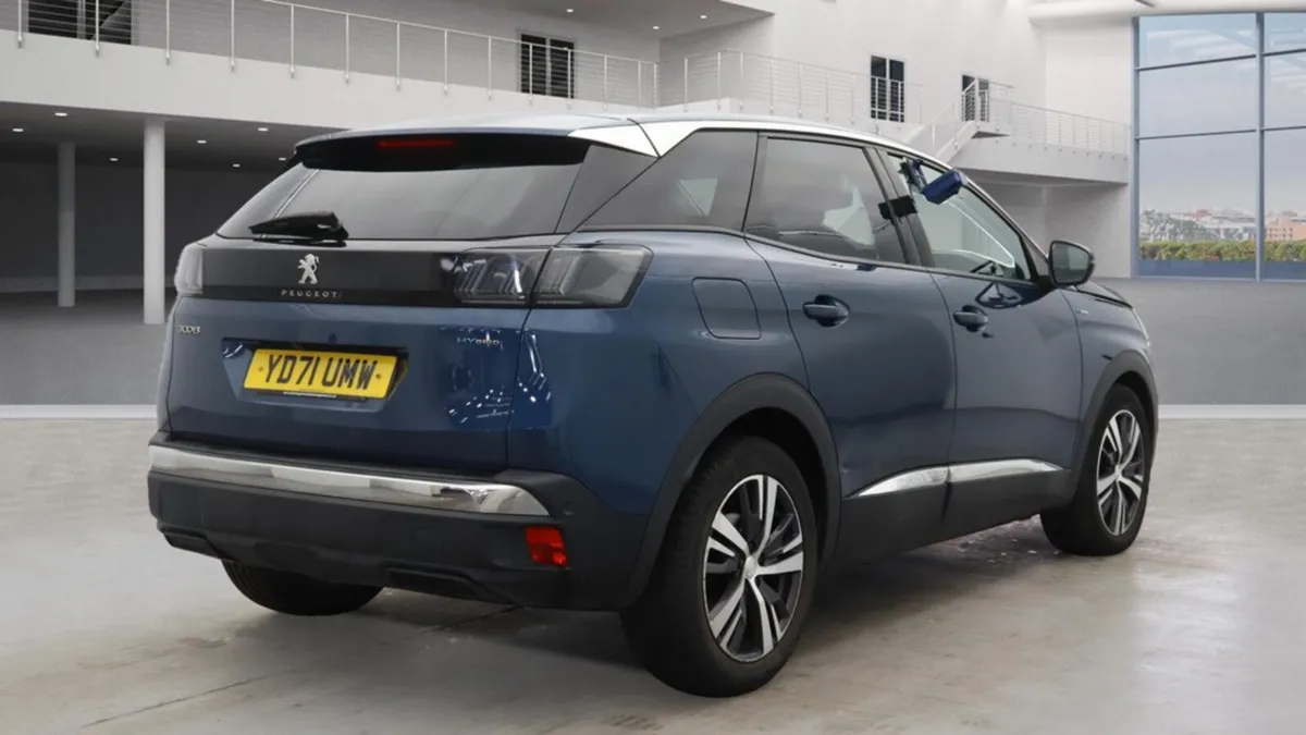 Peugeot 3008 2021 1.6 automatic - Image 4