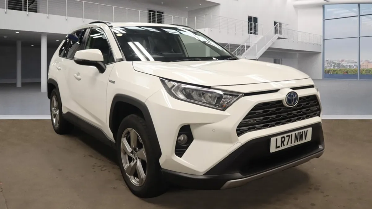 Toyota RAV4 2021 Design Auto - Image 1