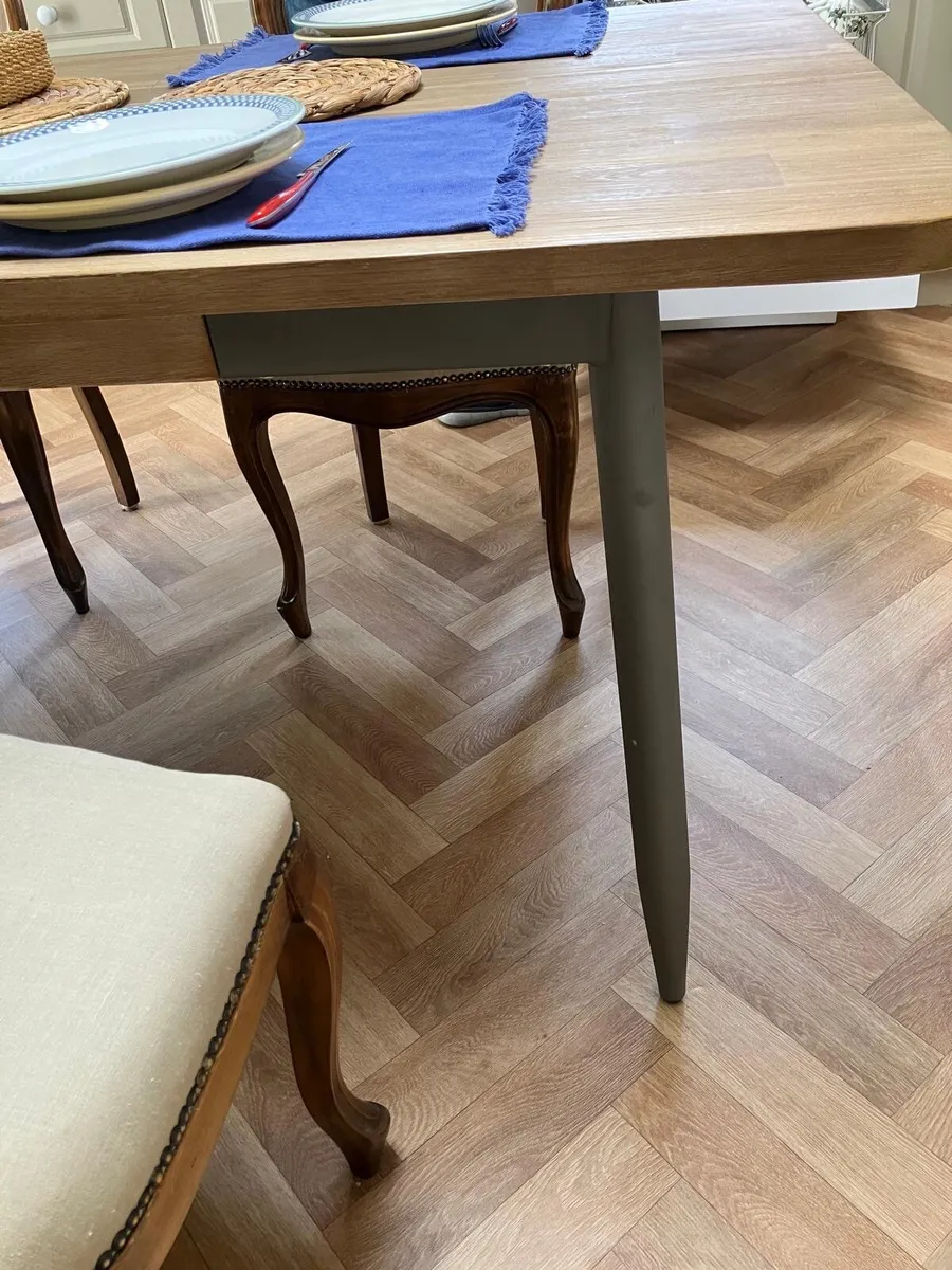 Large dining Table - Image 2