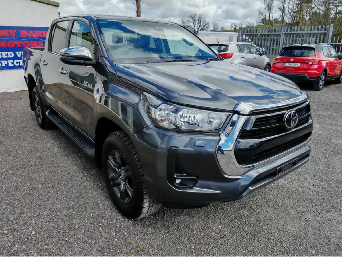 Selection of Toyota Hilux models - Image 2