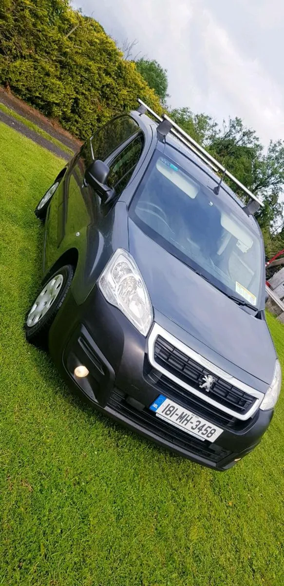 Citroen berlingo,  1.6hdi,  clean van Just tested - Image 3