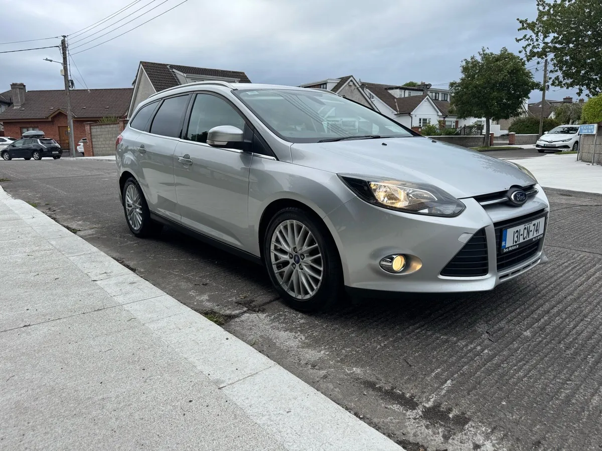 2013 Ford Focus 1.6TDCI ZETEC *NCT* - Image 3