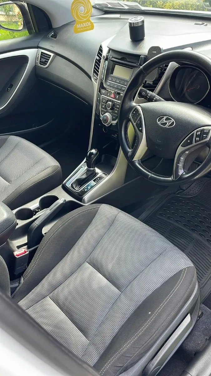 🔥Hyundai i30 Automatic 2015🔥 -- Negotiable Price - Image 3