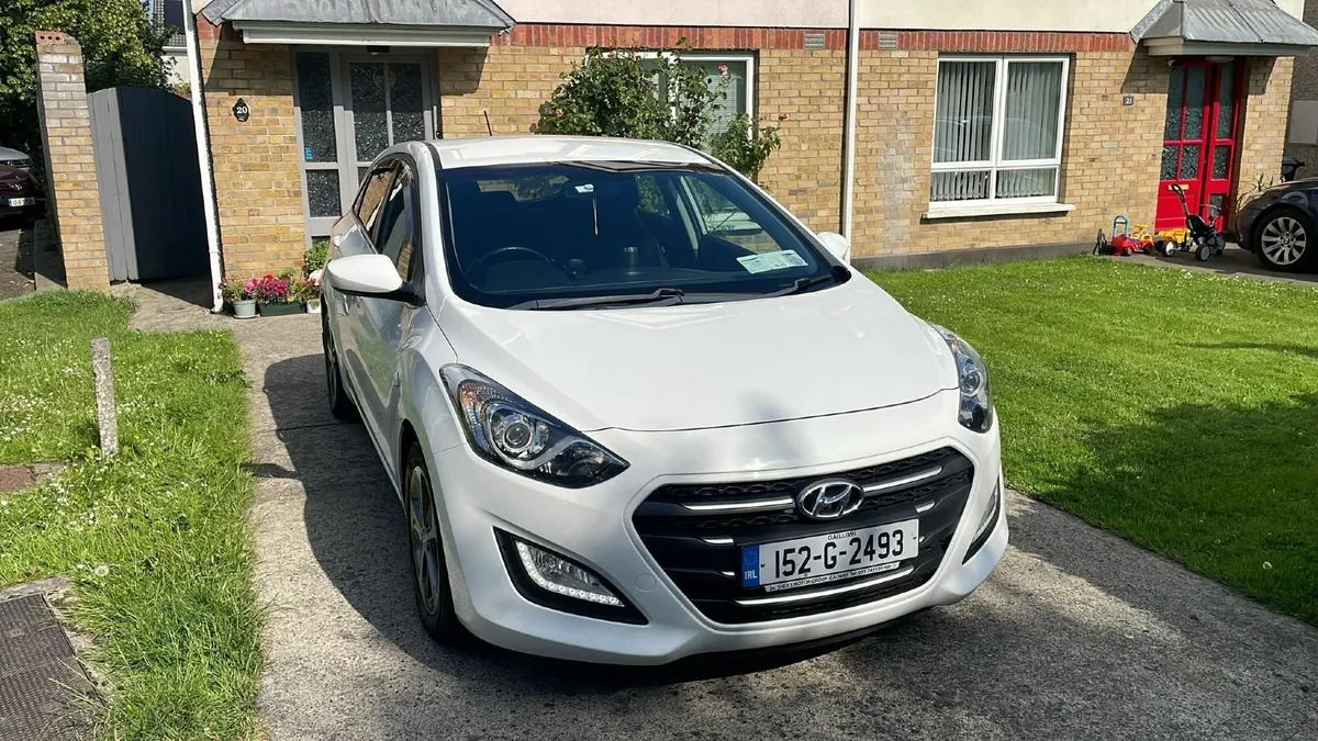 🔥Hyundai i30 Automatic 2015🔥 -- Negotiable Price - Image 1