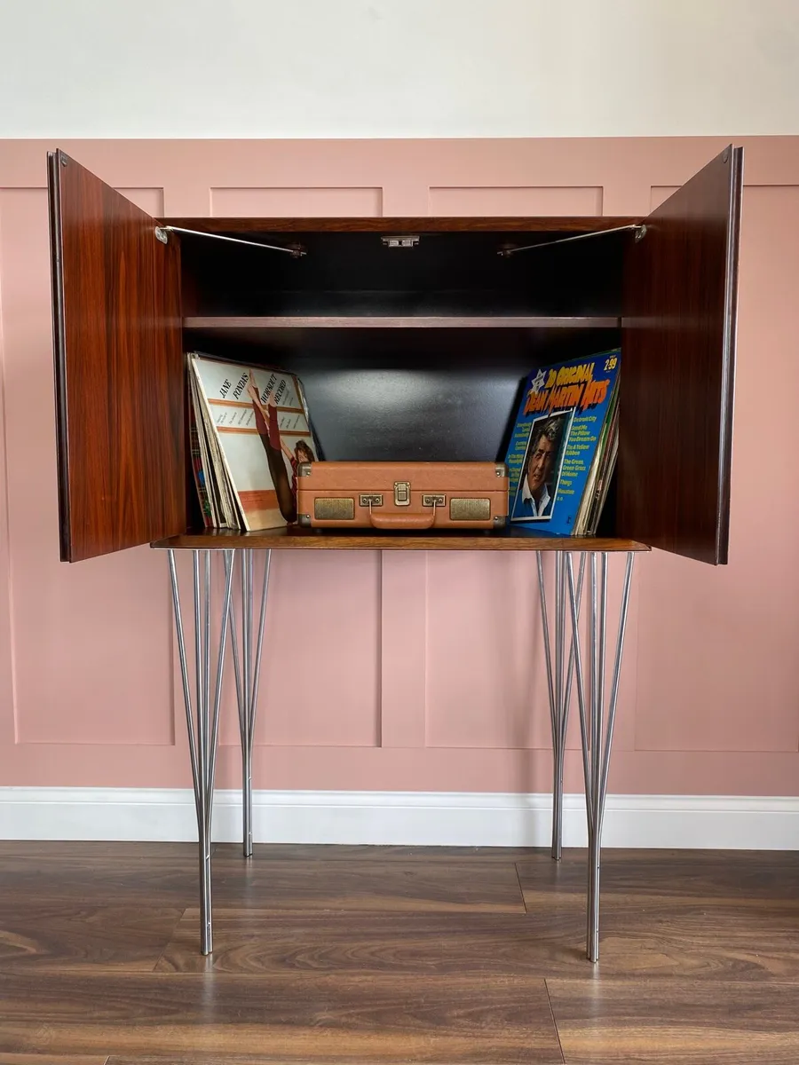 Mid Century Cocktail / Record Cabinet - Image 2