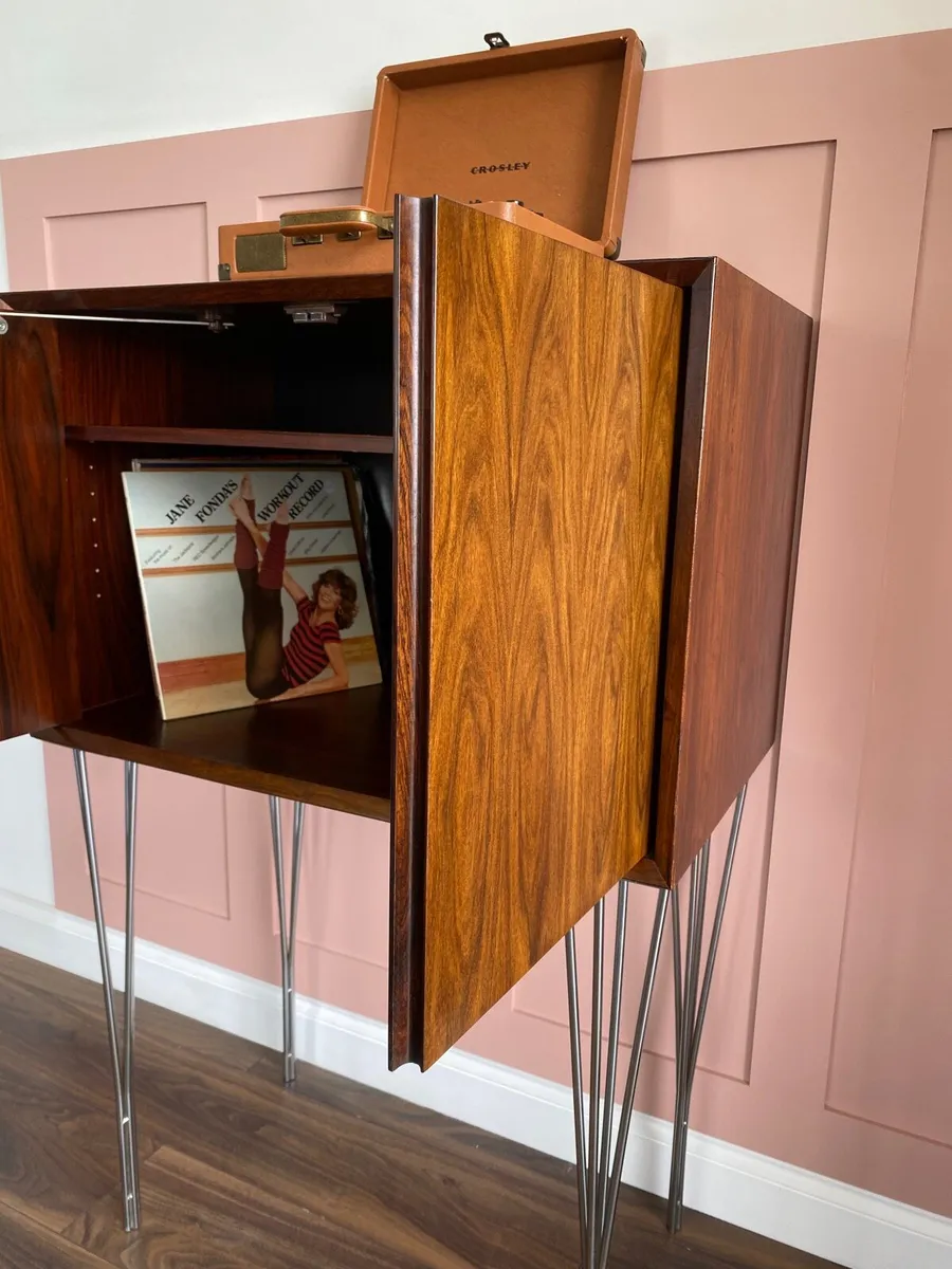 Mid Century Cocktail / Record Cabinet - Image 3