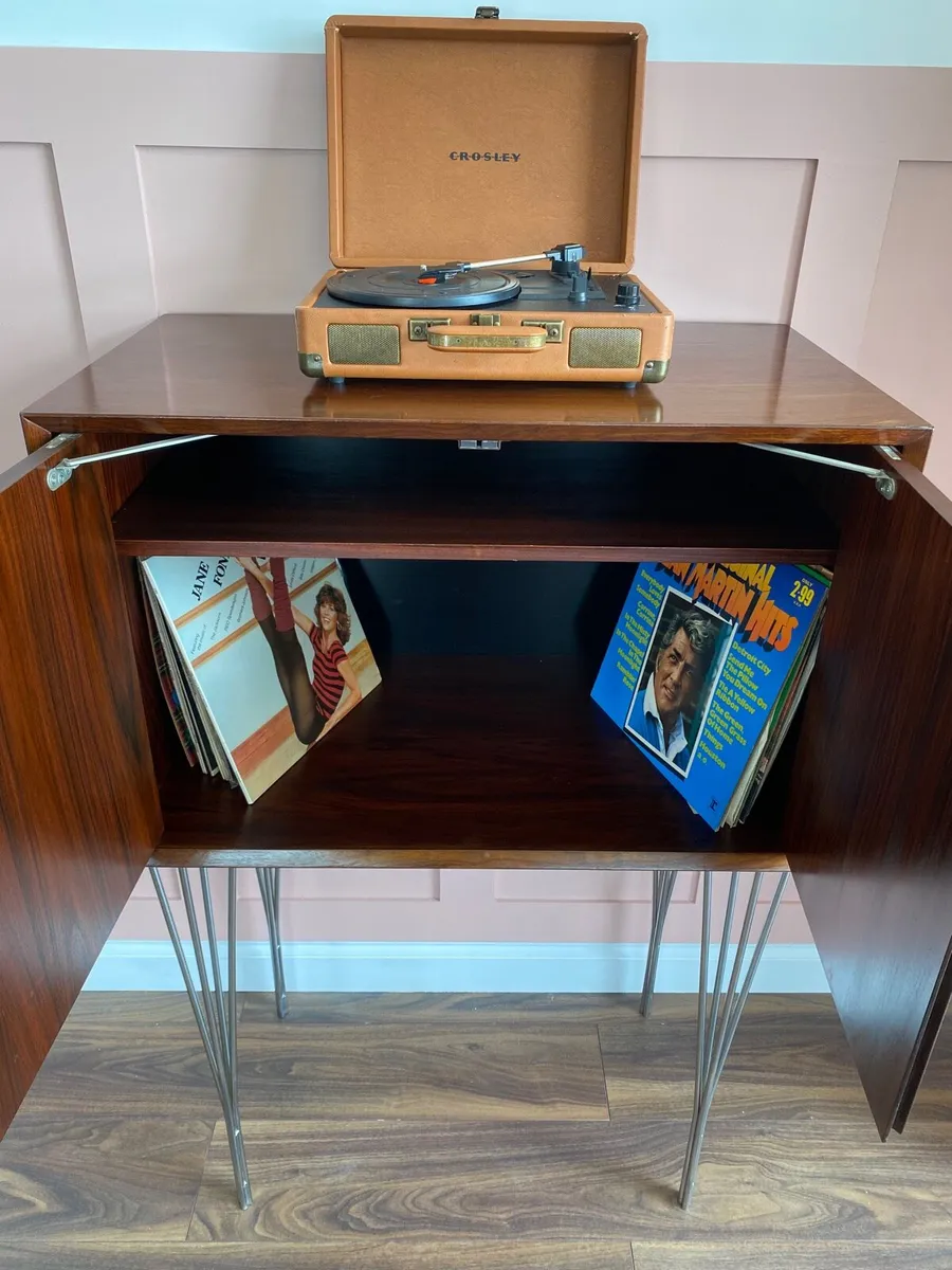 Mid Century Cocktail / Record Cabinet - Image 4
