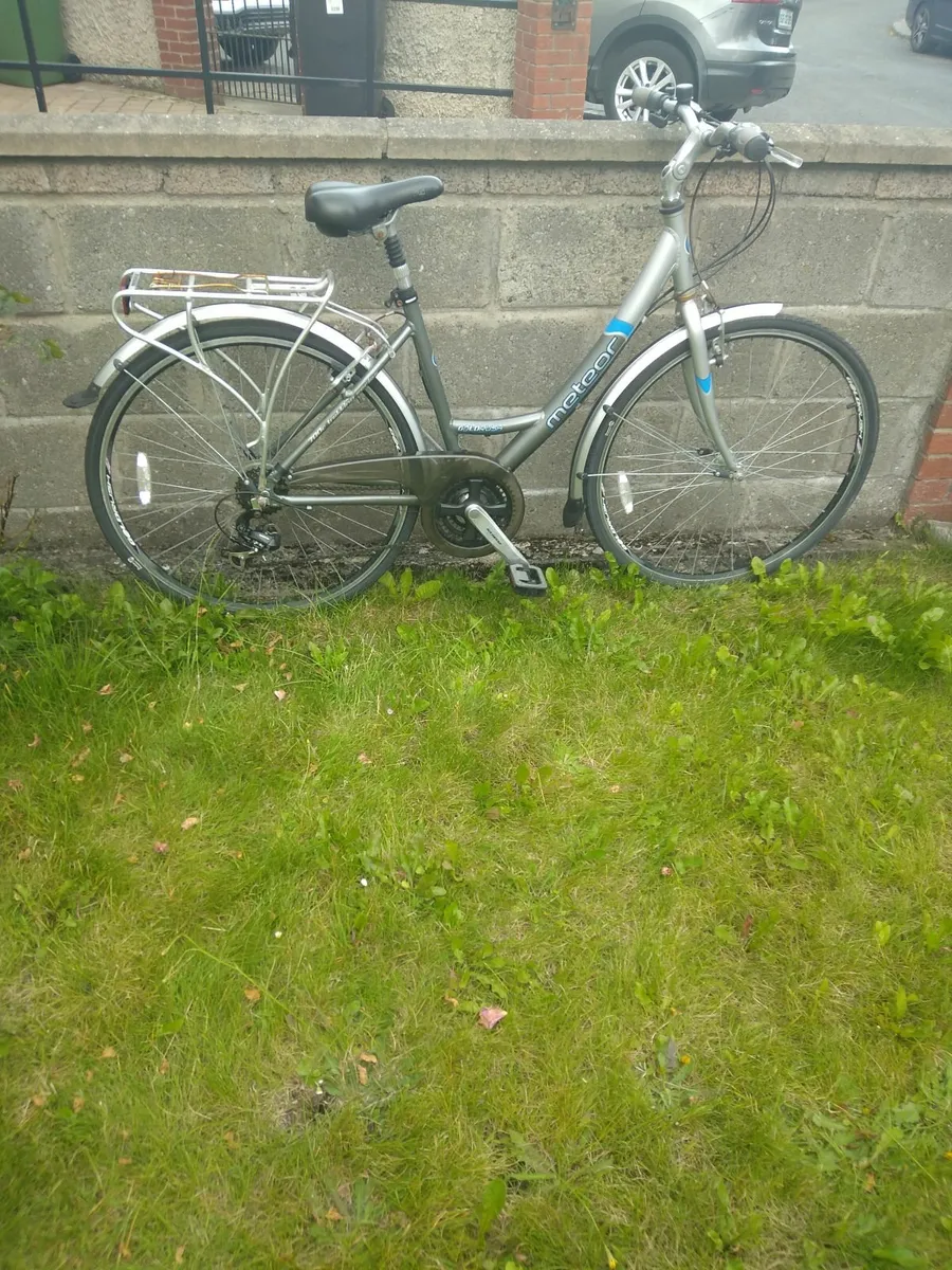 Ladies Bicycle - Image 3