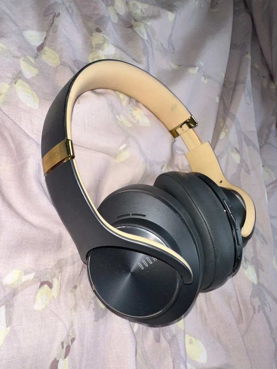 Bluetooth Headphones - Image 1