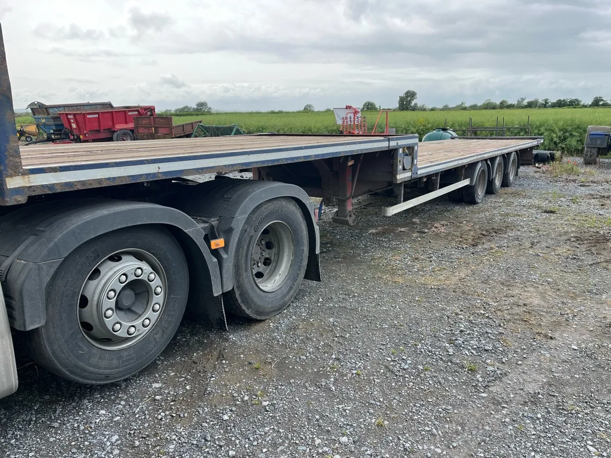 Stepframe trailer - Image 1
