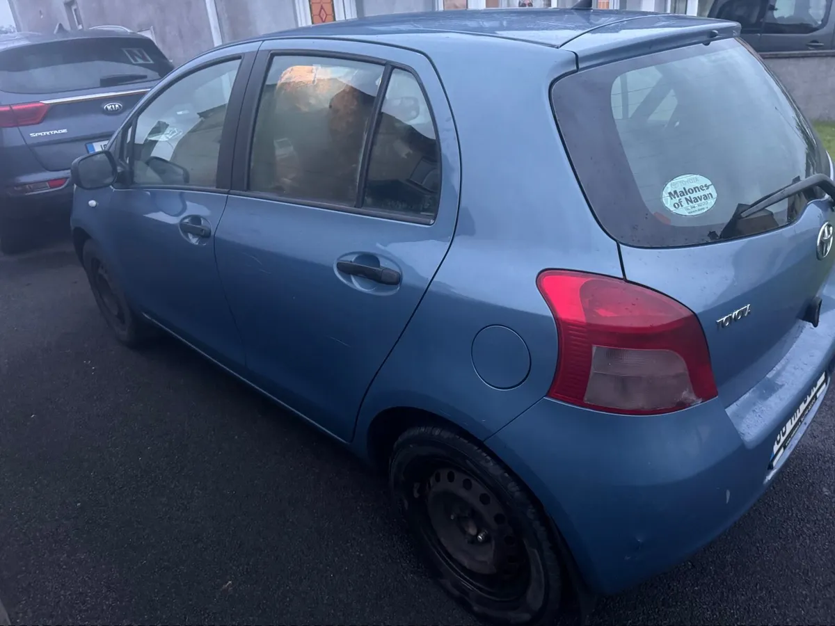 Toyota Yaris 2006 - Image 1