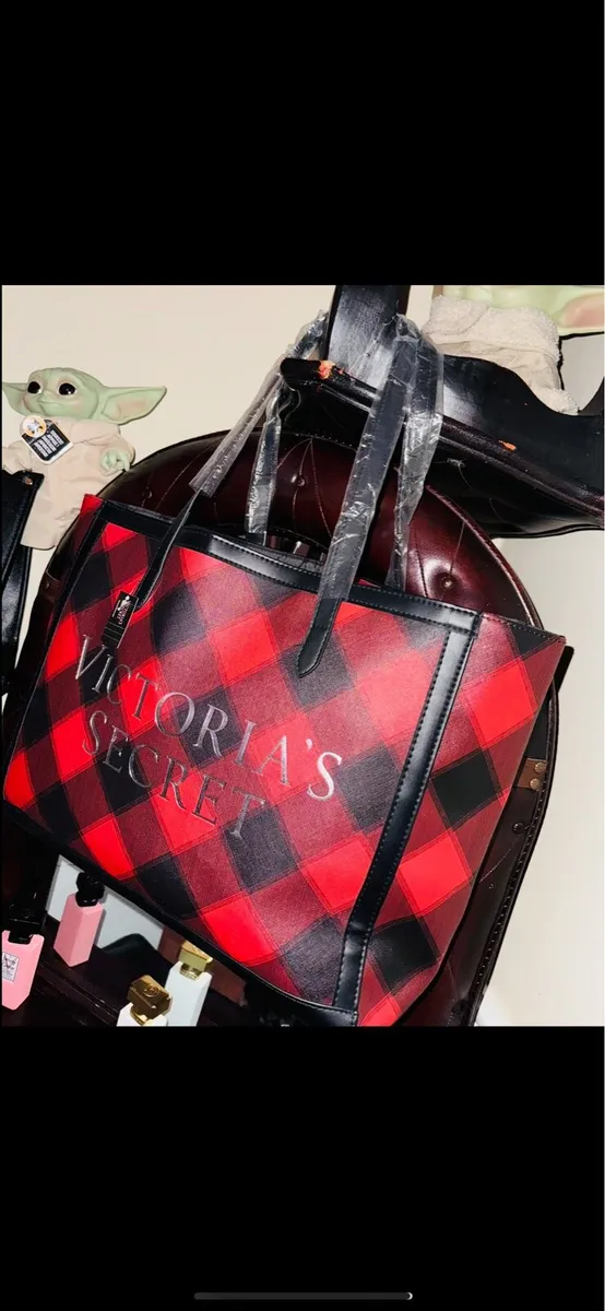 Victoria’s Secret Bag