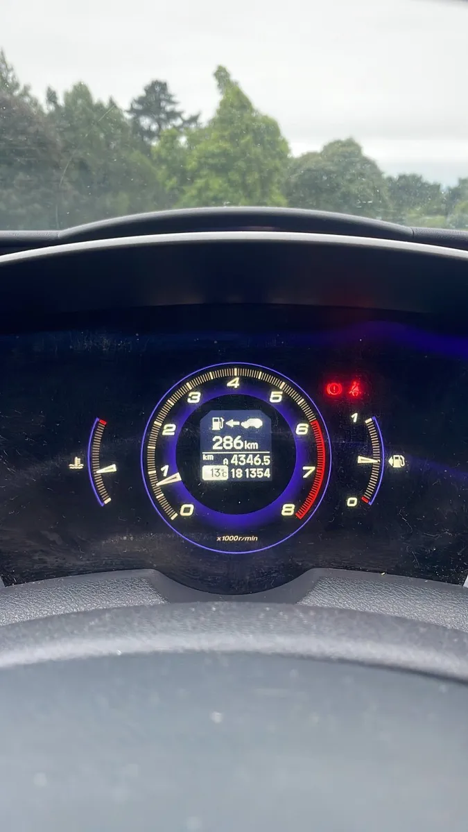Honda Civic 2008 - Image 2