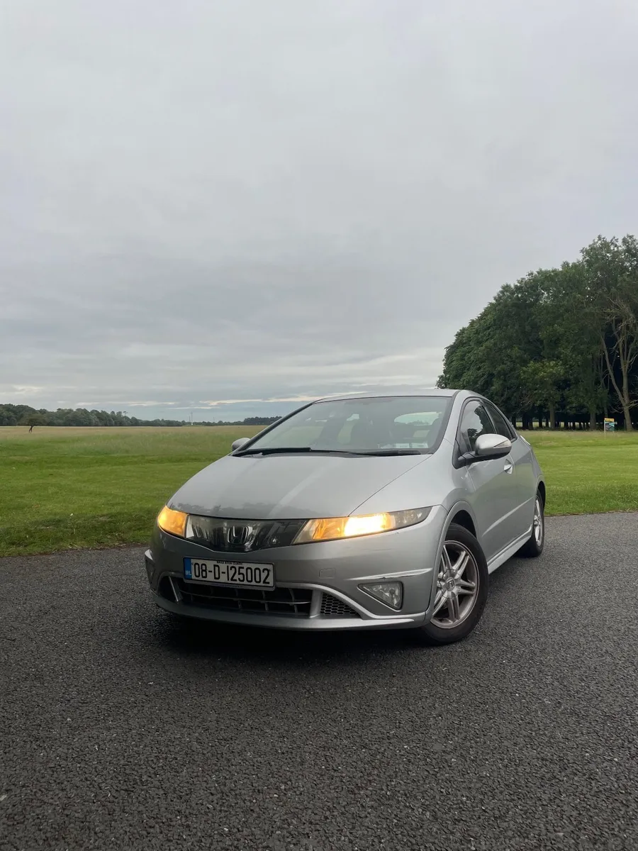 Honda Civic 2008 - Image 1