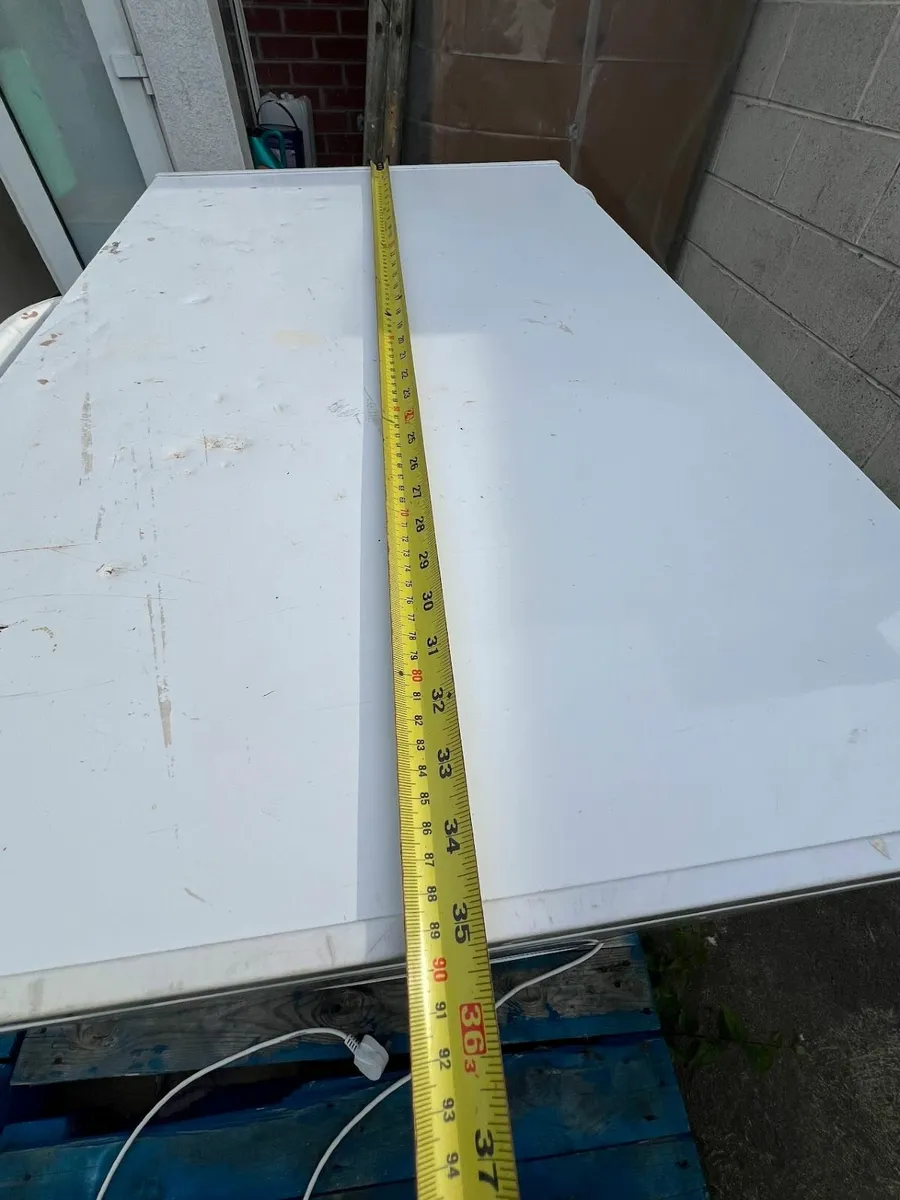 Belling 271L Chest Freezer with Frost Shield - Image 3