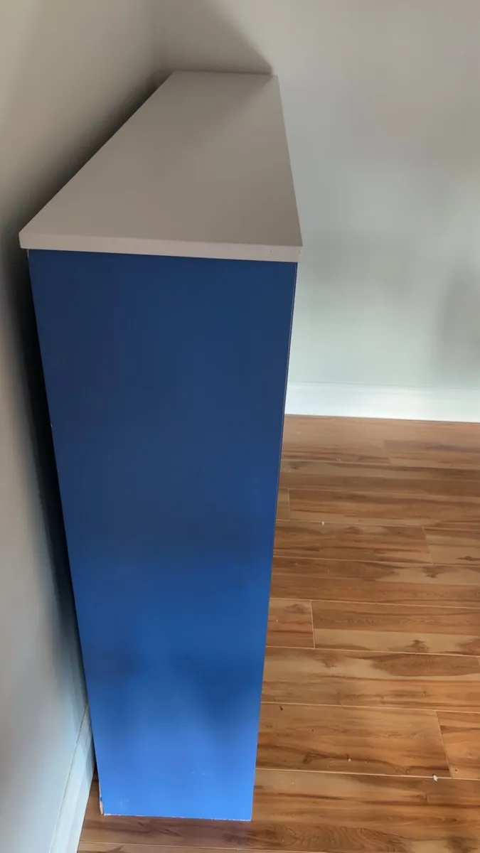 Blue shelf - Image 4
