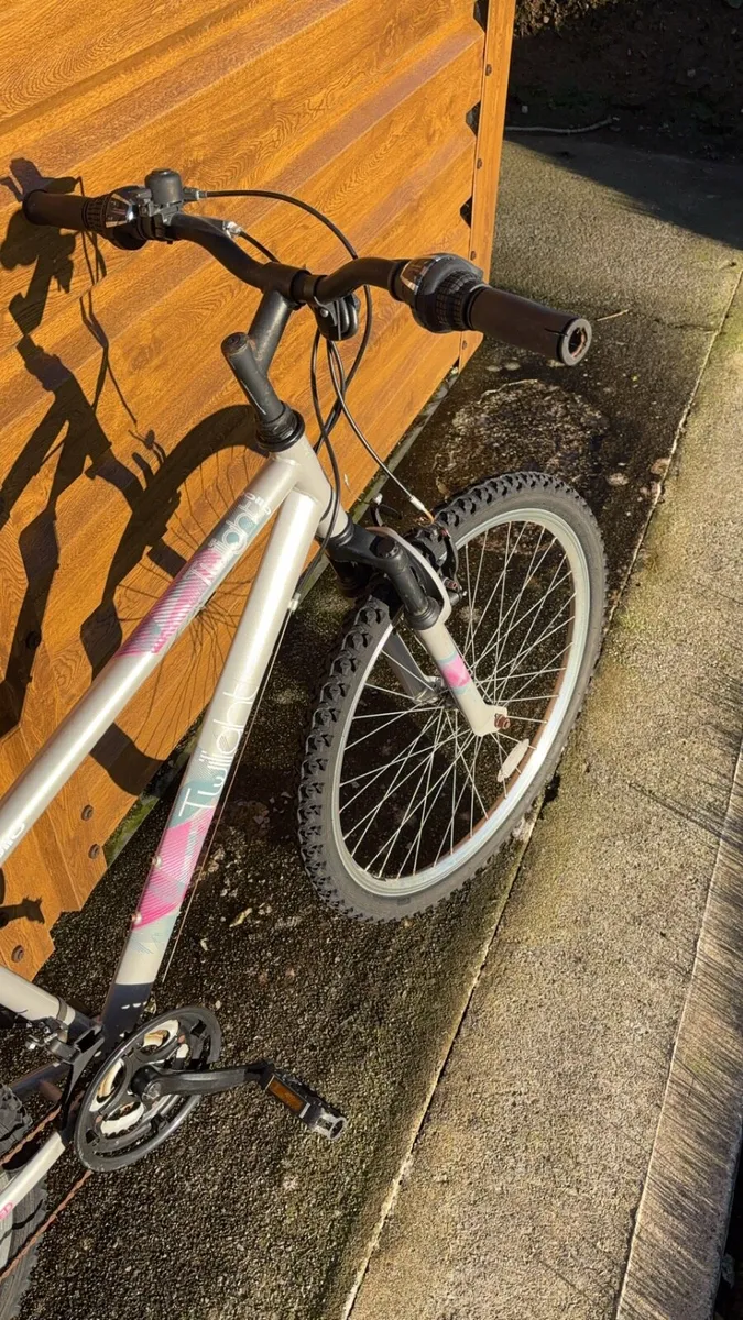 Girls Apollo twilight bike - Image 2