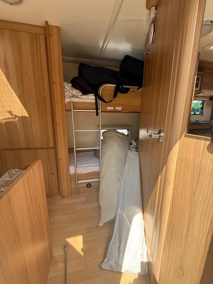 Bailey Pursuit 540 6 Berth Fixed Bunks - Image 4
