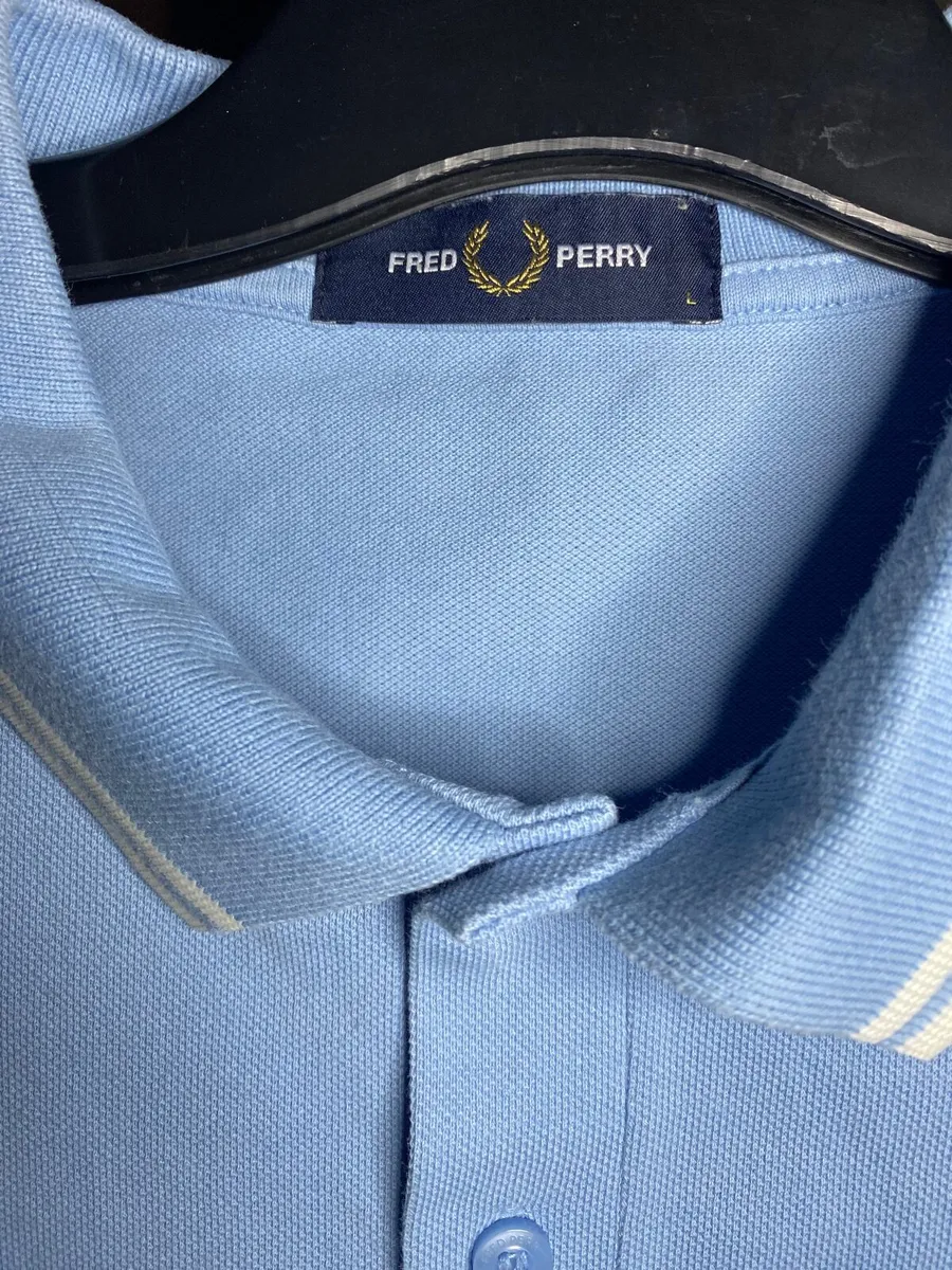 Men’s Fred Perry Polo Shirt - Large - Image 2