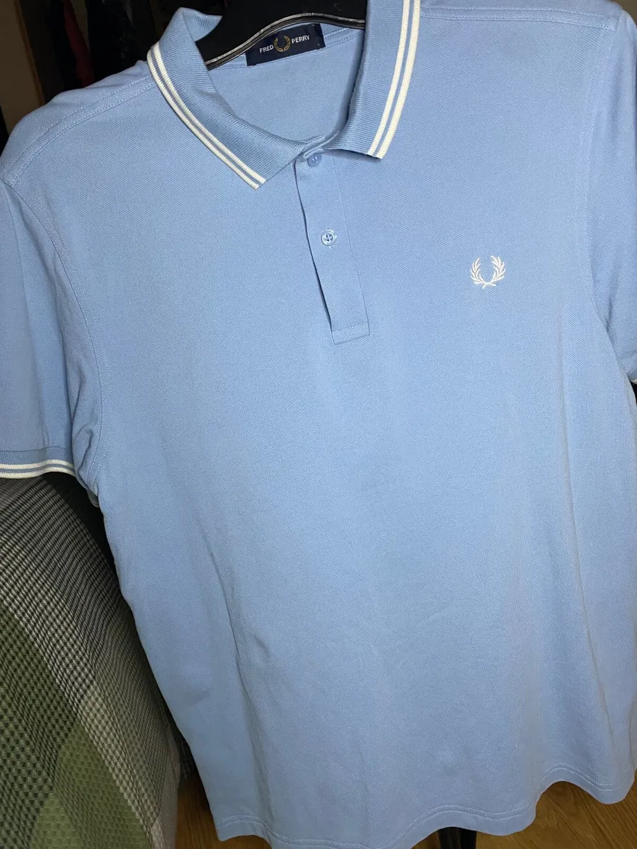 Men’s Fred Perry Polo Shirt - Large - Image 1