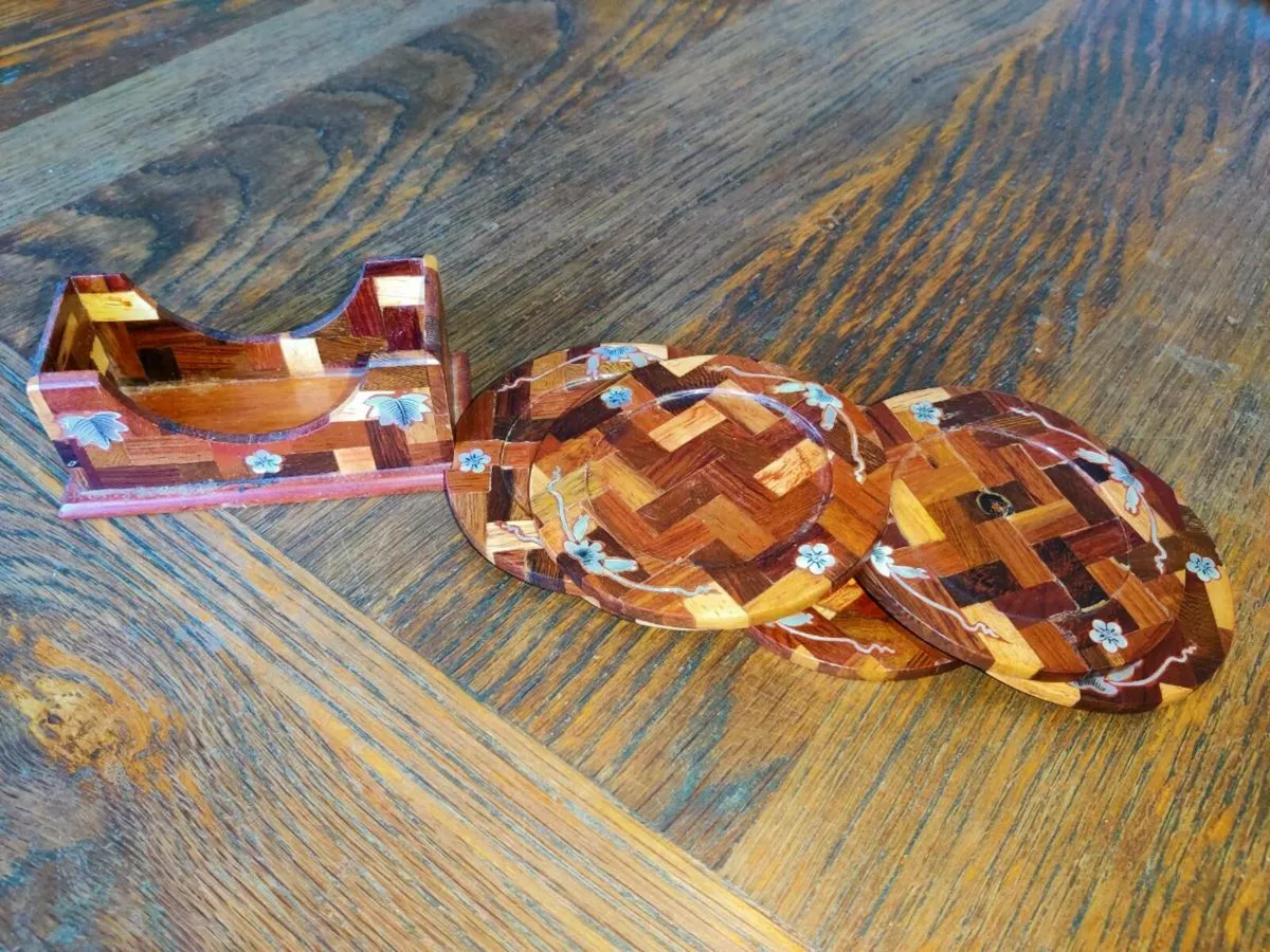 RARE MOTHER OF PEARL, Oak Wooden Cup Mats ! - Image 2