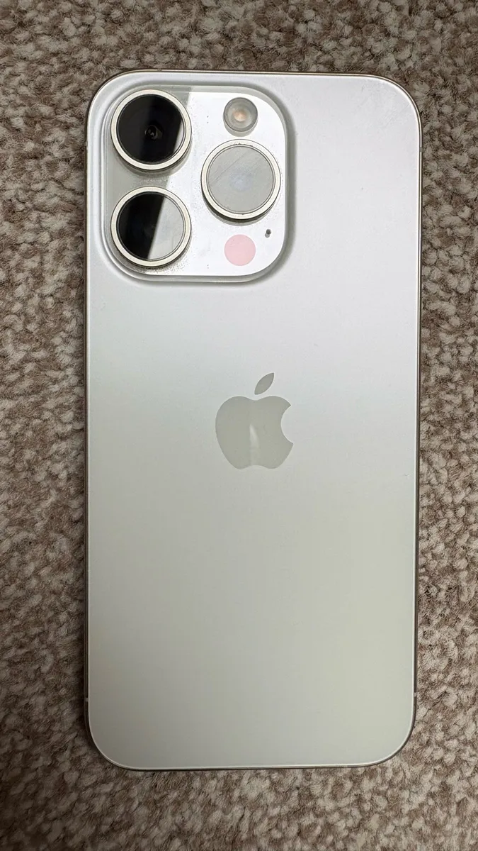 Iphone 15 pro - Image 2