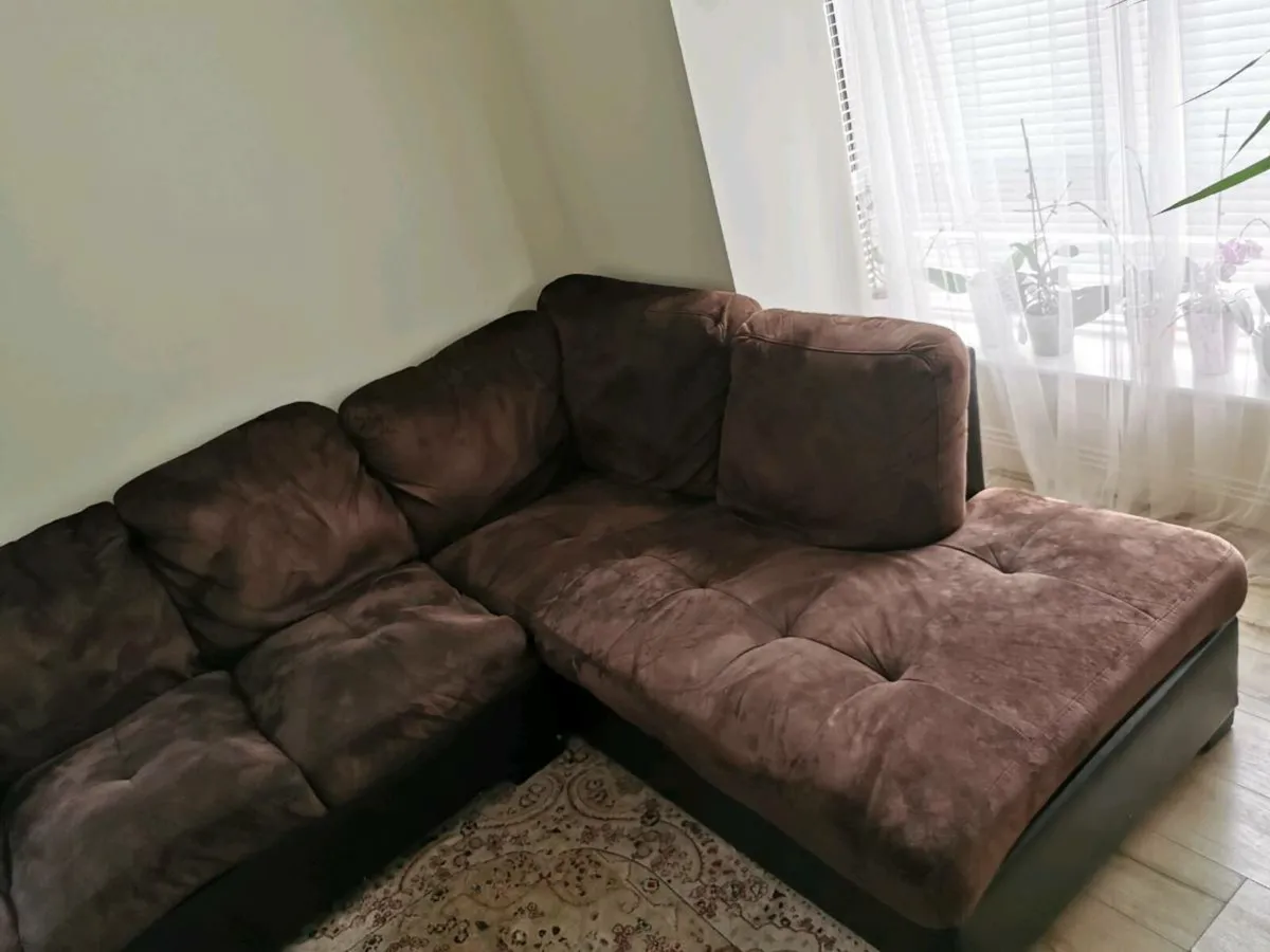 Sofa - Image 3
