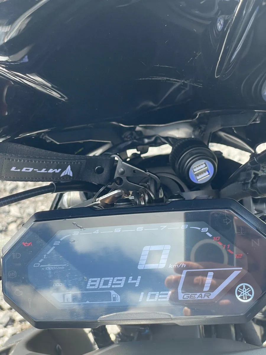 YAMAHA MT 07 2023 - Image 4