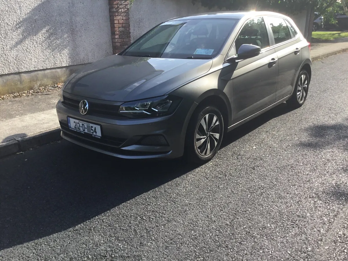 Volkswagen polo. 2021.     Golf 1.2 petrol. - Image 1