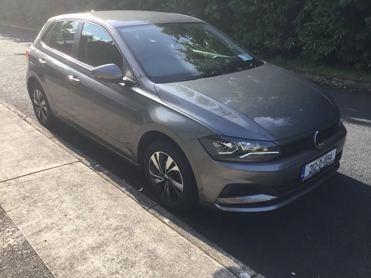 Volkswagen polo. 2021.     Golf 1.2 petrol. - Image 2