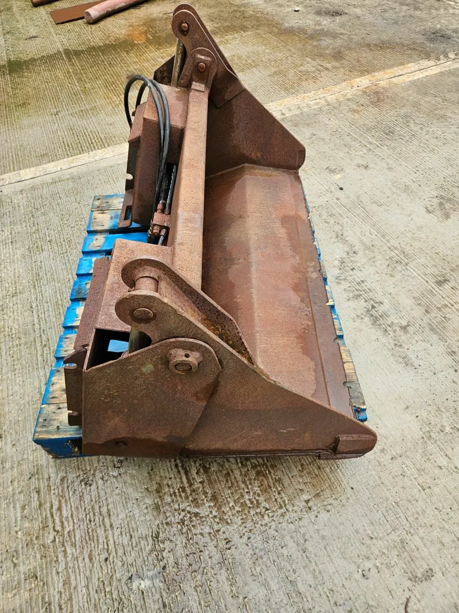 skid steer 4 in 1 bucket - Image 3