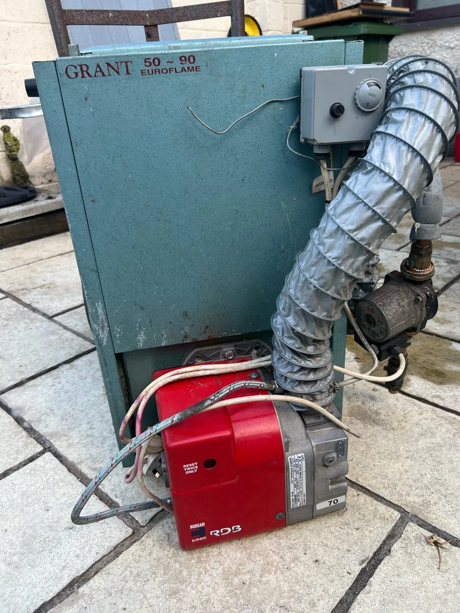 Grant 50/90 oil boiler - Image 2
