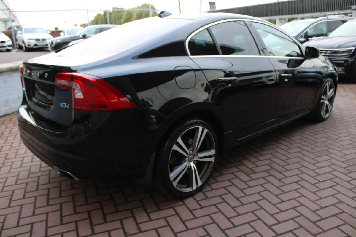 VOLVO S60 2.0D4 SE LUXURY 4DR SALOON AUTOMATIC - Image 4