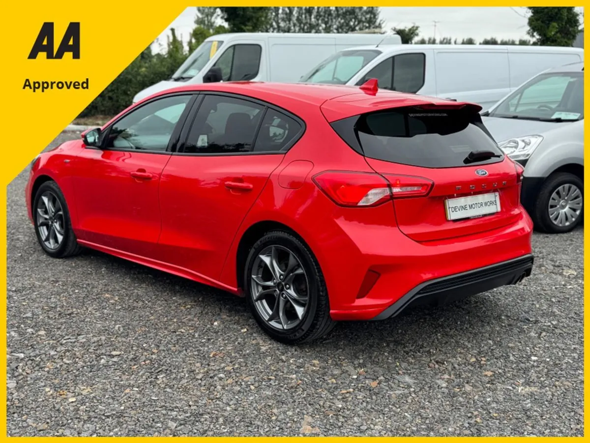 Ford Focus St-line Tdci - Image 2