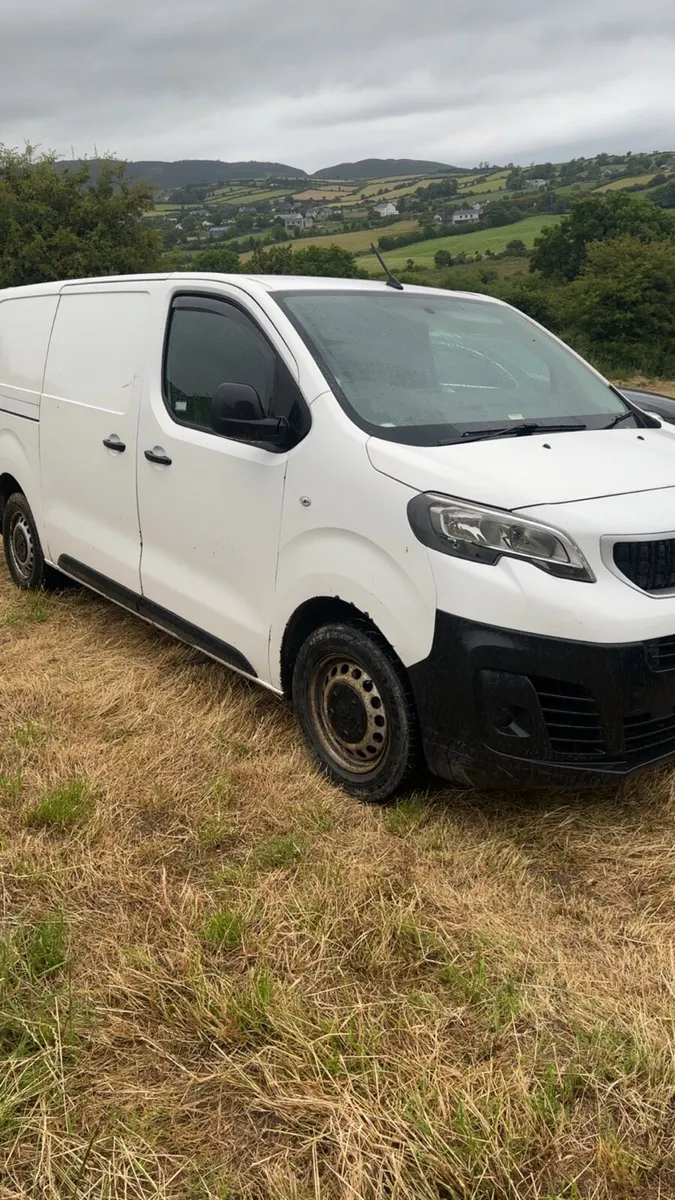 2019 Peugeot expert 2.0 for breaking only - Image 1