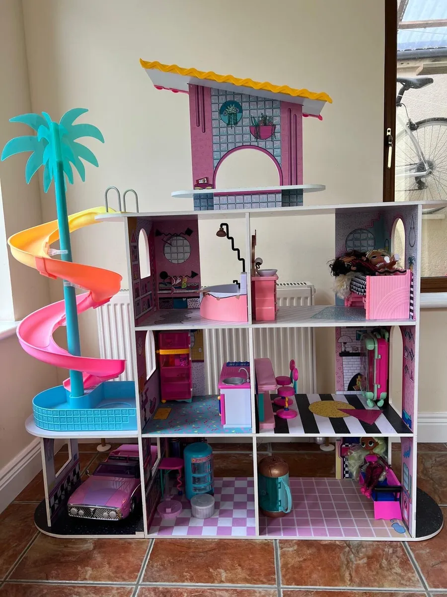 LOL doll house - Image 1