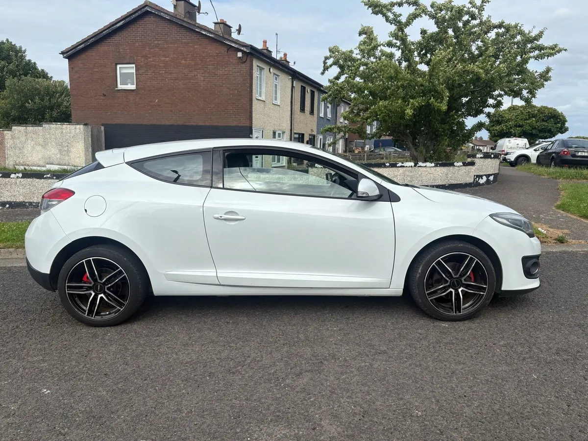 2014 Megane - Image 2