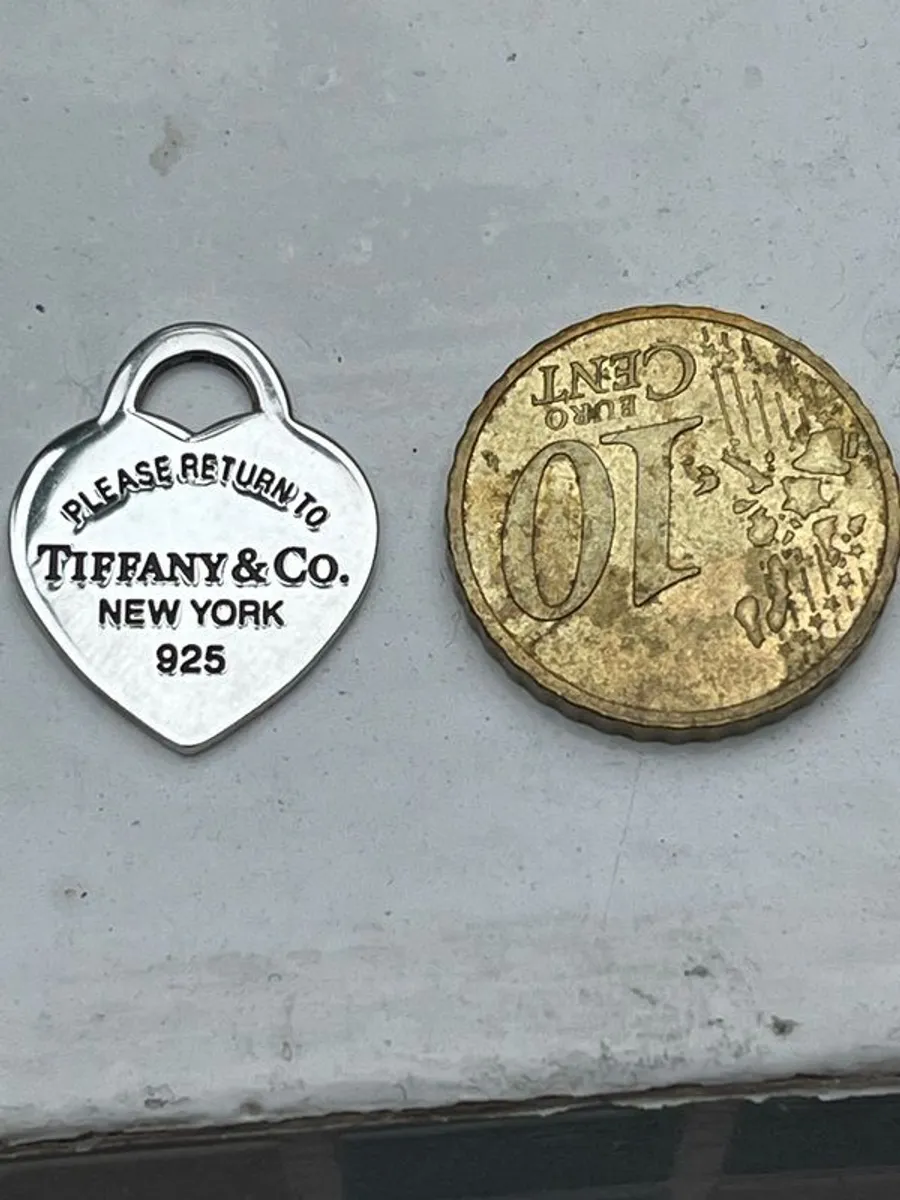 Small return to Tiffany charm - Image 3