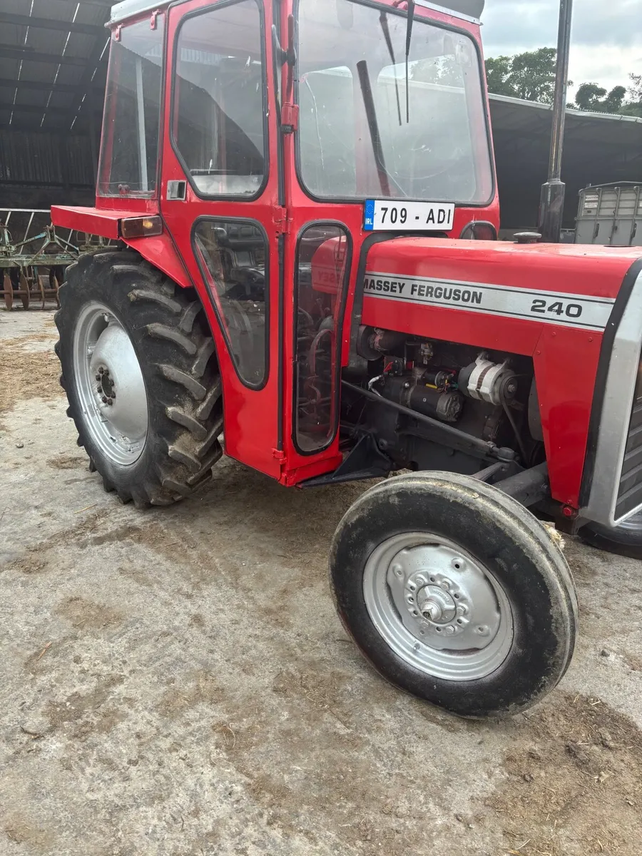 Massey Ferguson - Image 4