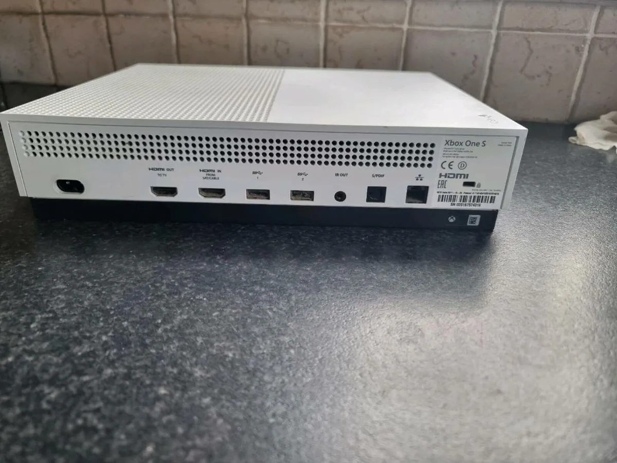 Xbox one s - Image 2
