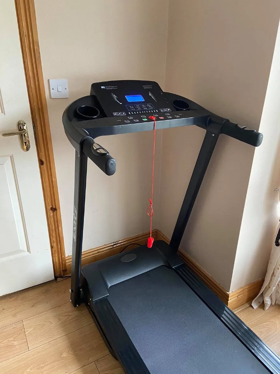 Treadmill - Image 1