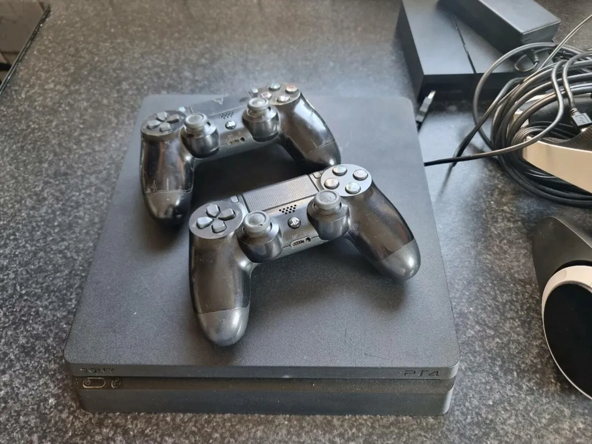 Ps4 slim - Image 2