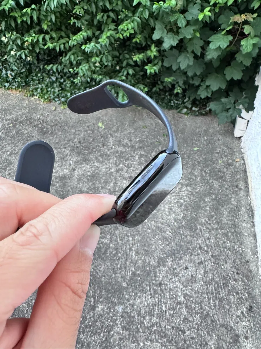Apple Watch Series 10 (42mm) - Image 4