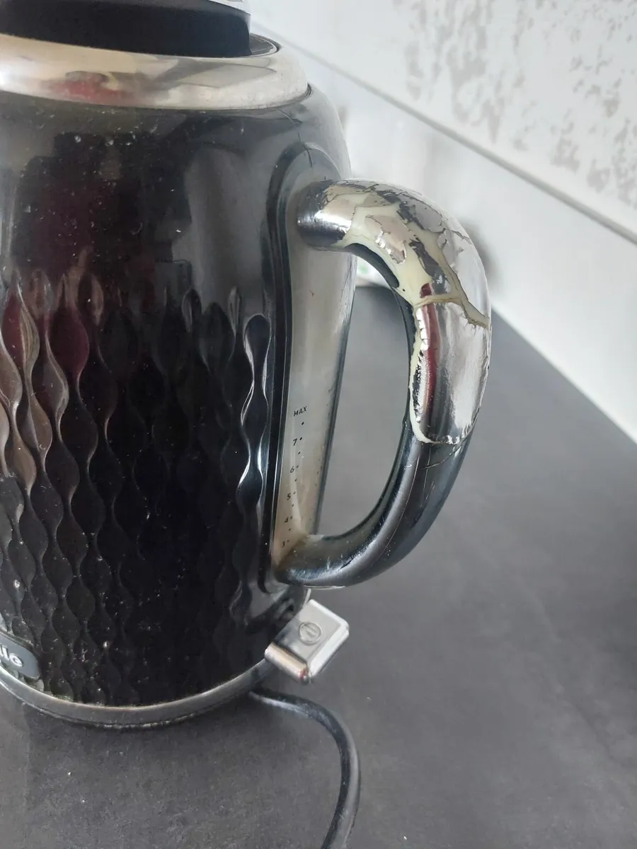 Kettle - Image 1